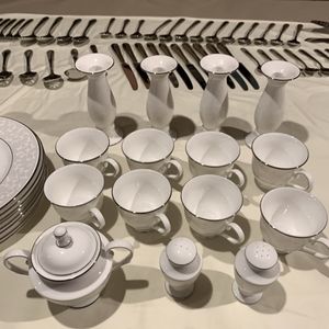 LENOX OPAL INNOCENCE DINING COLLECTION (may be broken up)